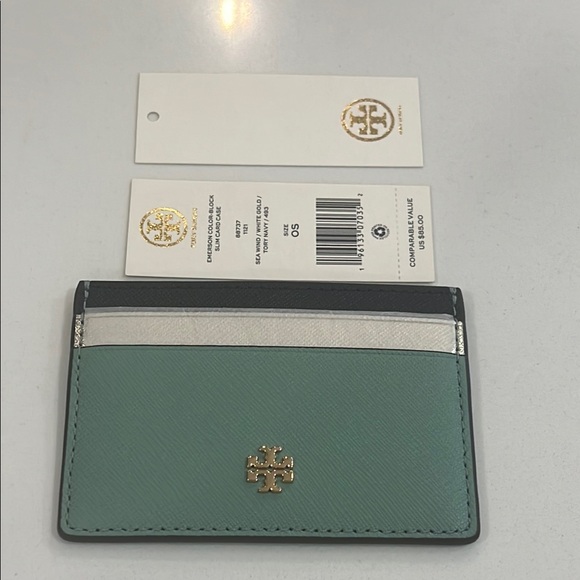 Cute.Tory Burch Green and Black Card Holder - Picture 3 of 12